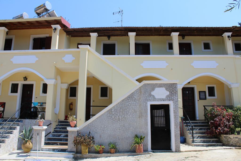 Marina 1990 Apartment Agios Georgios Pagon Exterior photo