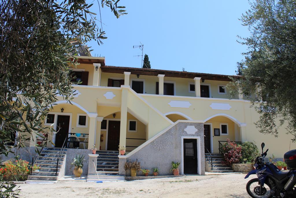 Marina 1990 Apartment Agios Georgios Pagon Exterior photo