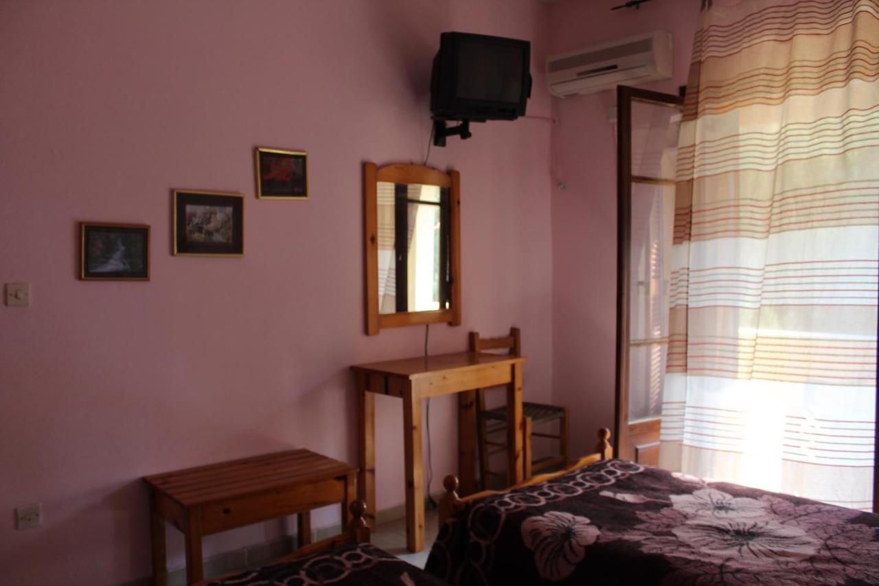 Marina 1990 Apartment Agios Georgios Pagon Exterior photo